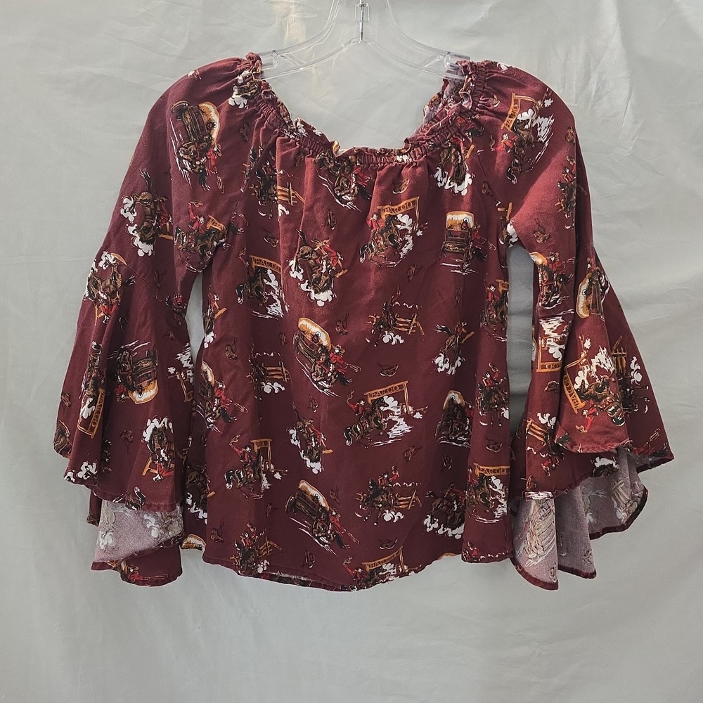 Panhandle‎ Women's All-Over Cowboy Stagecoach Design Ruffle Bell Sleeves Size S